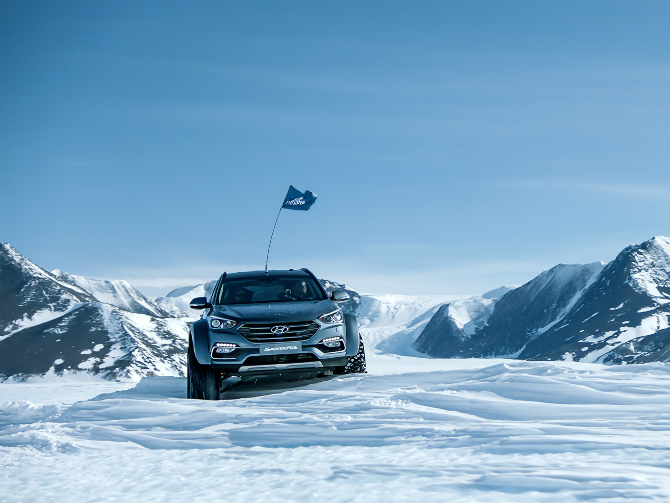 Возвращение Шеклтона: покорение Антарктиды на Hyundai Santa Fe