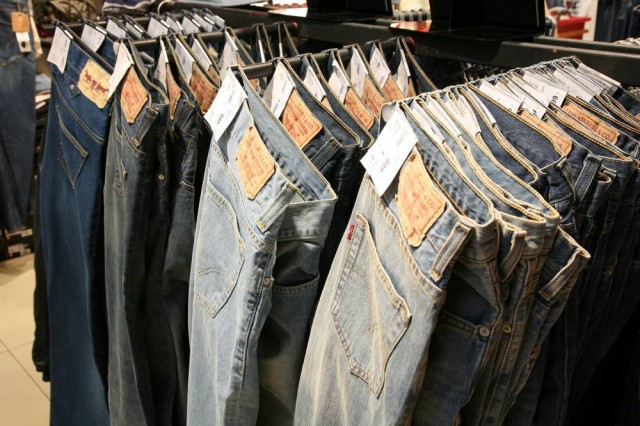 LEVI’S