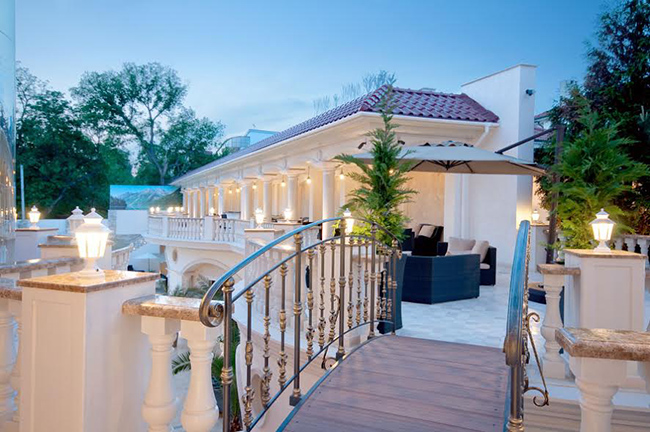 Villa le Premier Hotel