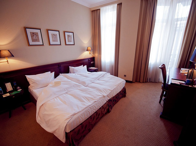 Opera Hotel