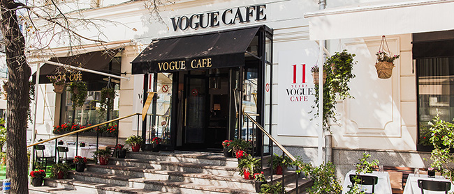 VOGUE Café