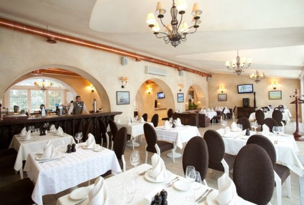 Palace Del Mar