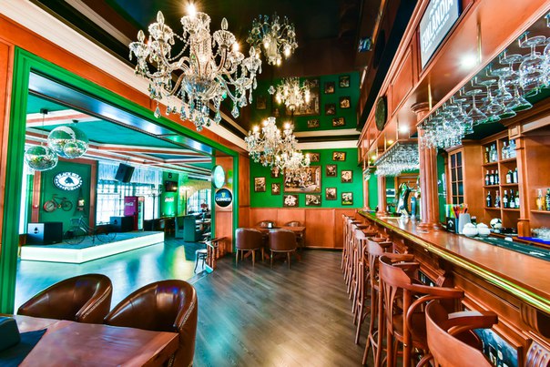 BLACK BULL PUB