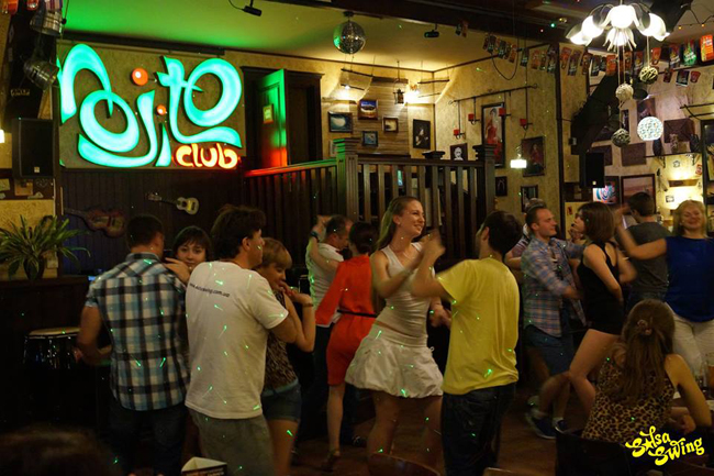 Salsa Swing