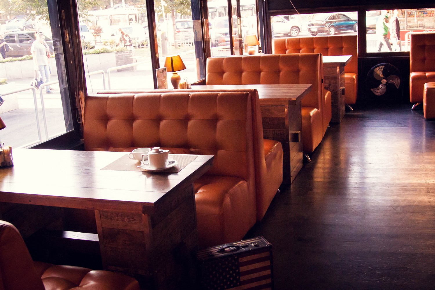 Capone Bar