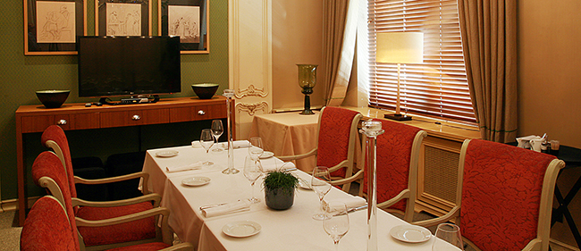 China Club