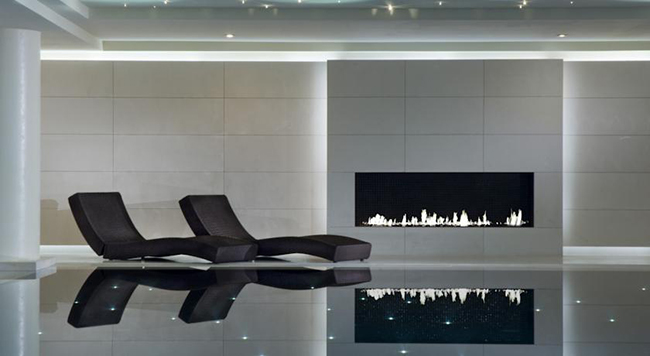 The Ritz-Carlton