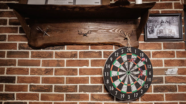 Цирюльникъ