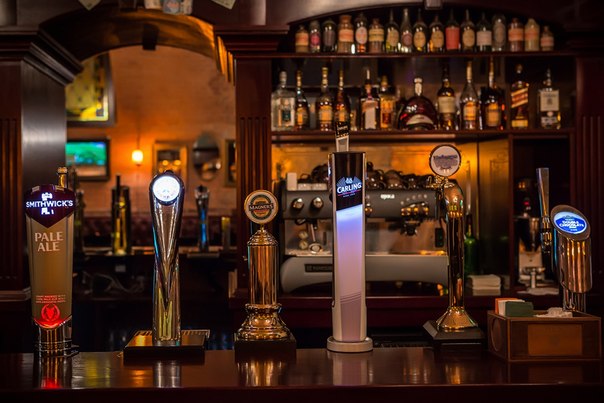 Tap & Barrel Pub
