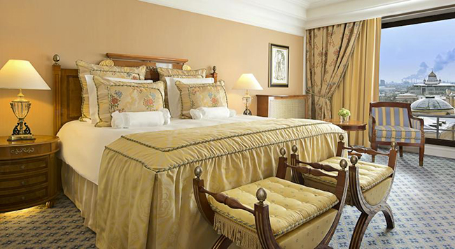 The Ritz-Carlton