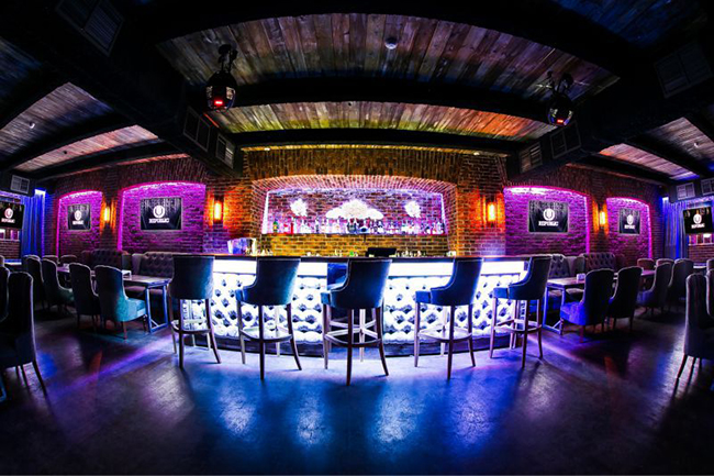 REPUBLIC CLUB & KARAOKE