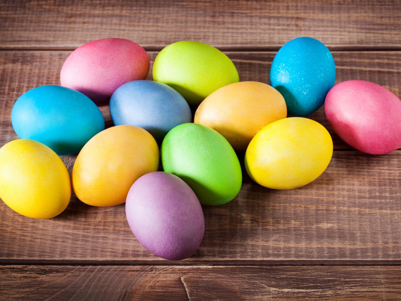 Пасхальные яйца: красим  натуральными  красителями