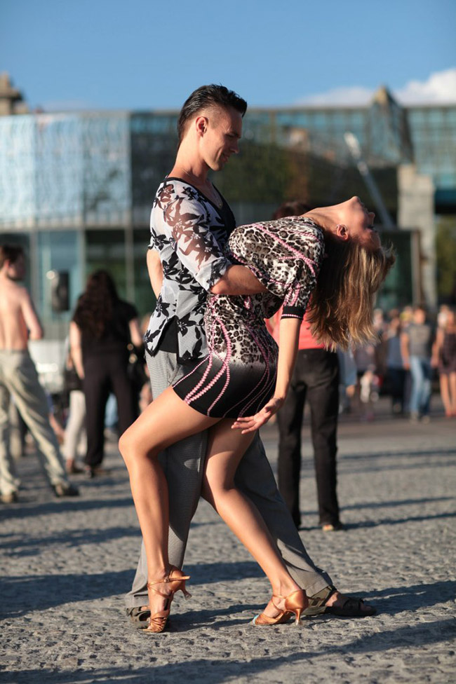 Crazy salsa