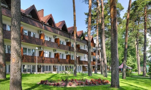 Ukraina Hotel