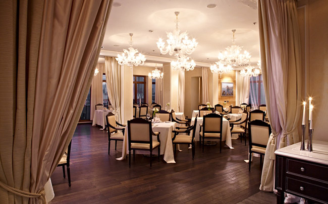 Premier Palace Hotel 