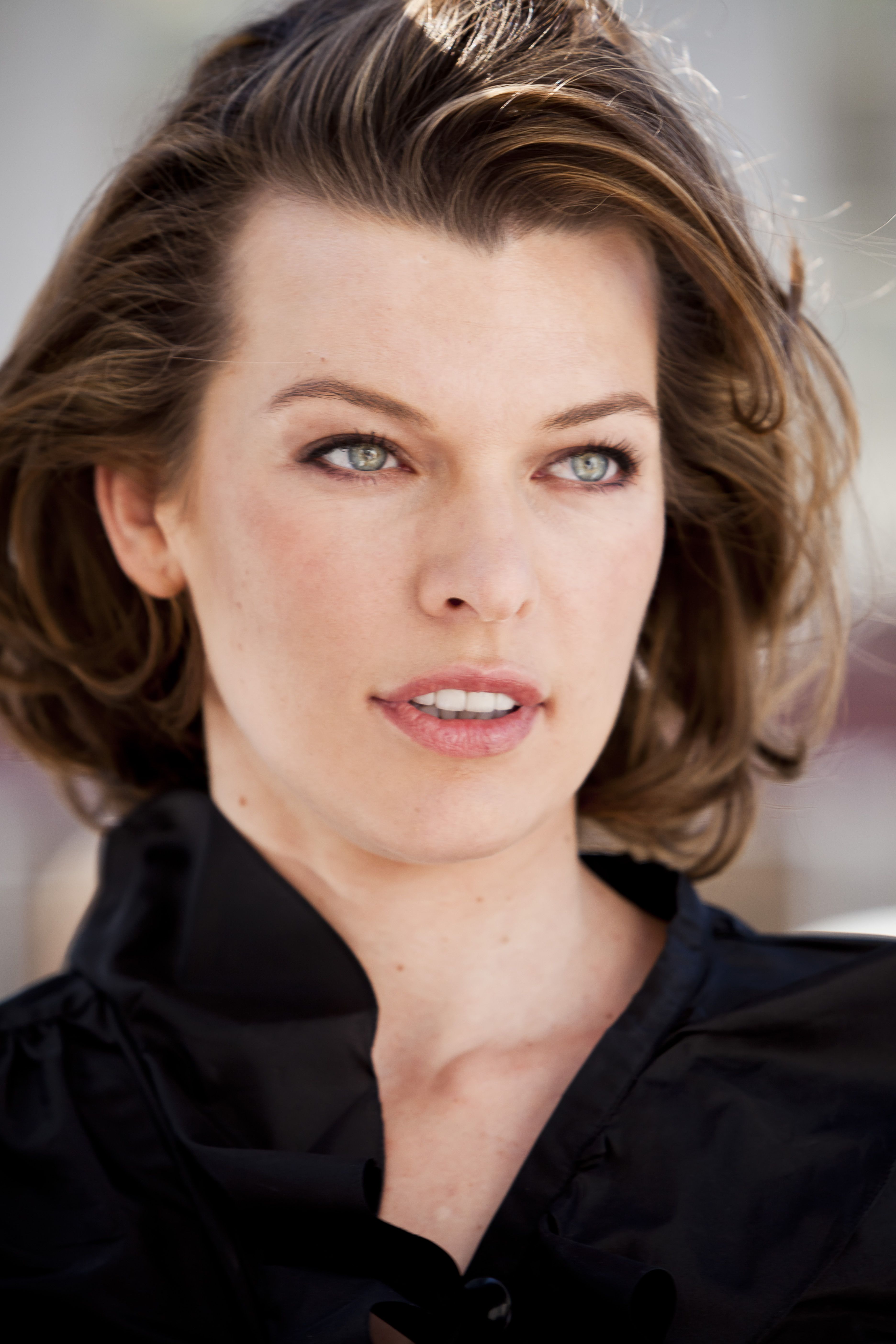 Мила Йовович