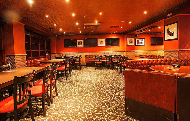 Chesterfield Bar
