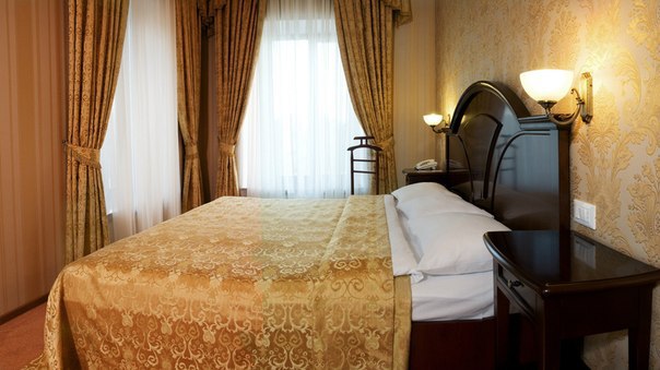 Royal Street Hotel
