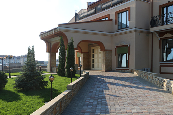 Green Villa