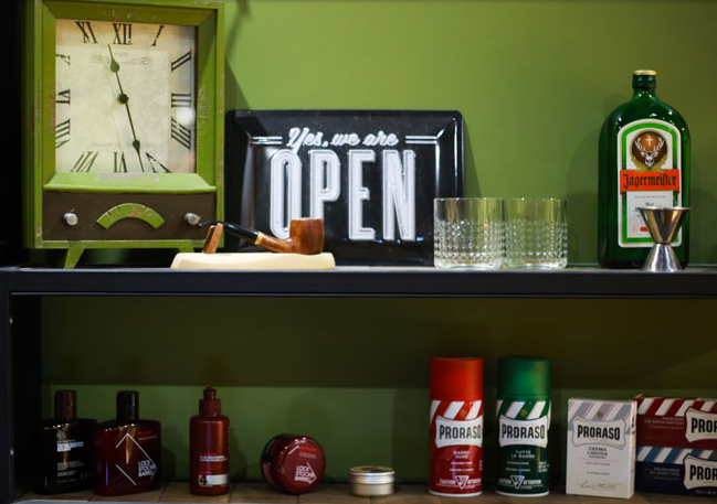 Hooligans barbershop