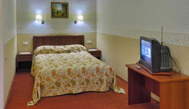 Ukraina Hotel