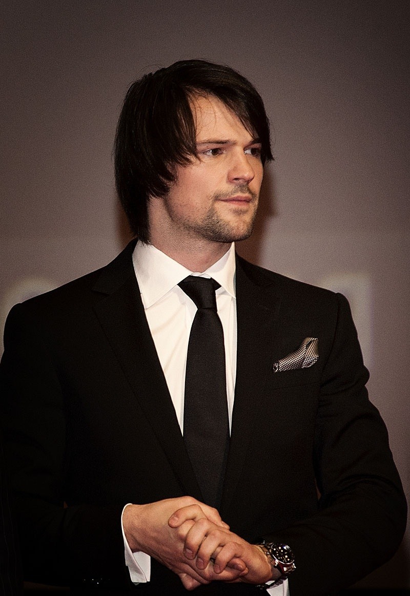 Данила Козловский