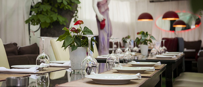 White Café 