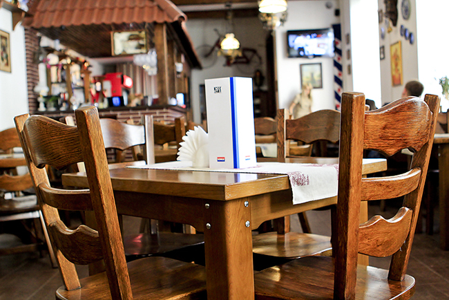 REMBRANDT CAFE
