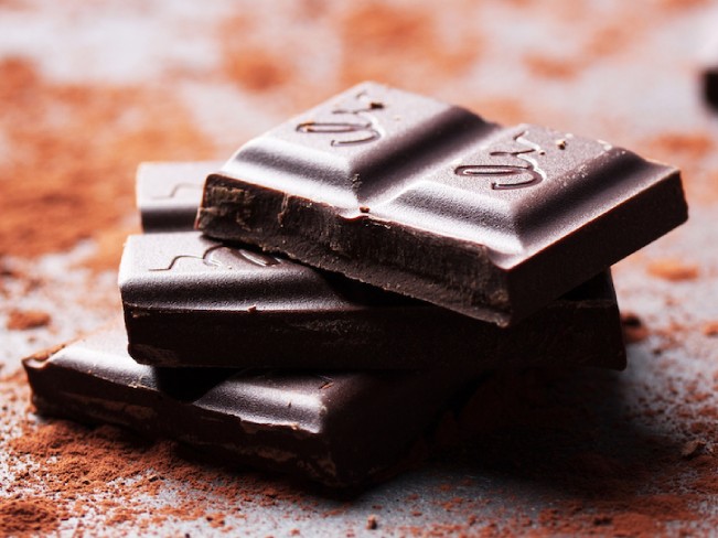 Темный шоколад помогает предотвратить депрессию