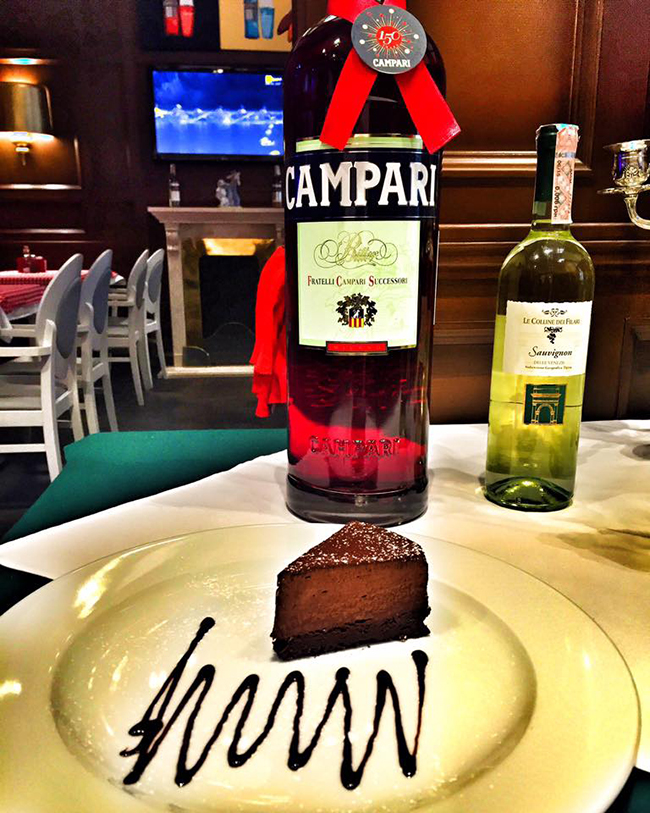 Poesia Campari lounge