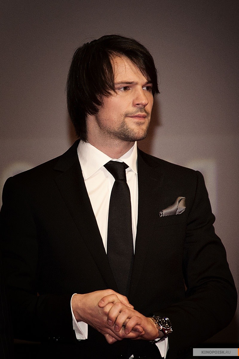 Данила Козловский