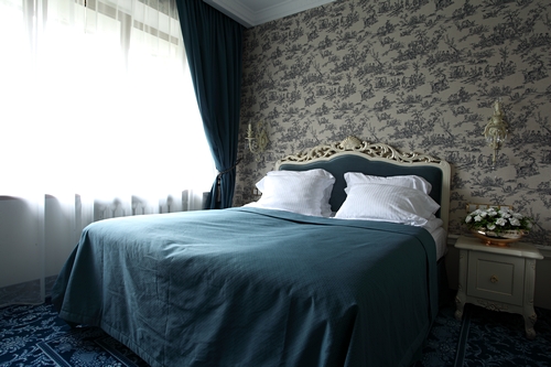 Royal Grand Hotel
