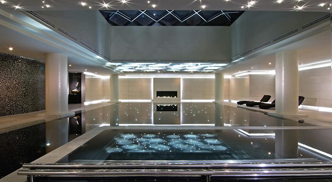 The Ritz-Carlton