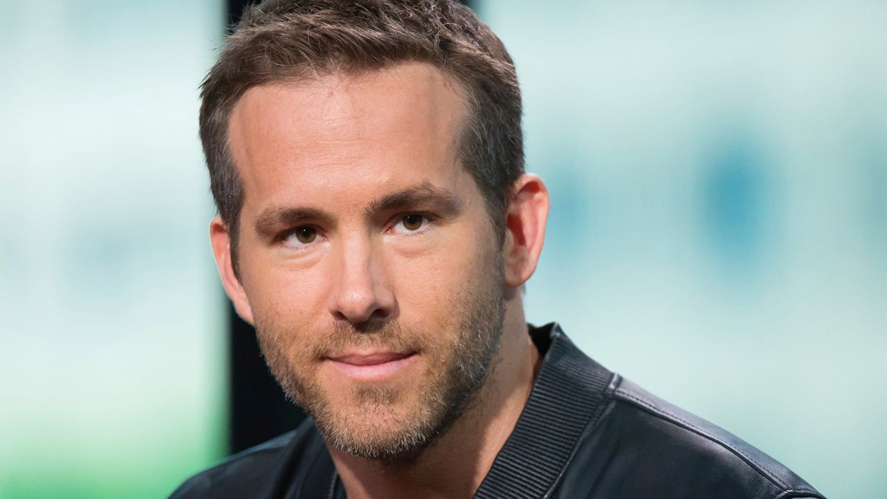 Райан Рейнольдс