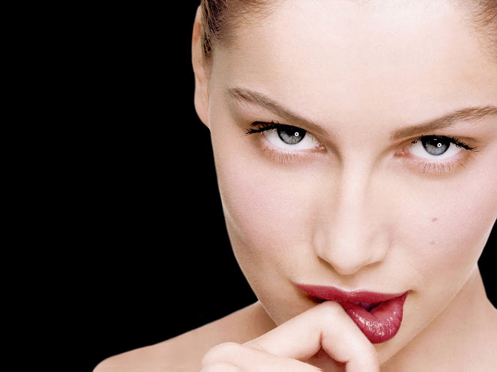 Летиция Каста