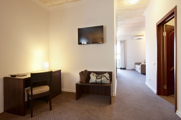 Geneva Resort Hotel
