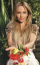 Елена Корикова