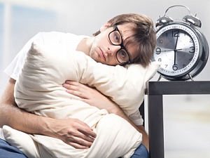 Стало известно,  почему человек ощущает  усталость после пробуждения