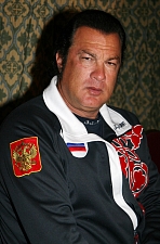 Стивен Сигал