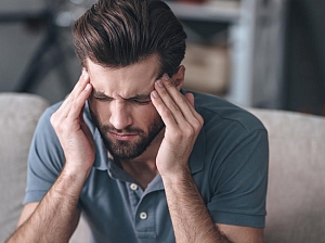 Ученые рассказали, почему после сна болит голова