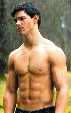 Тэйлор Лотнер