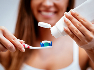 Стала известна неожиданная польза чистки зубов