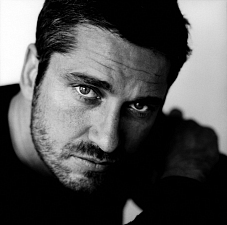 Джерард Батлер