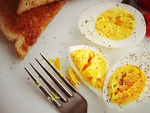 Эксперты: яйца помогают при инсульте
