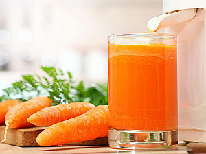 Морковный сок признали антираковым средством