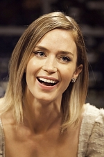 Эмили Блант