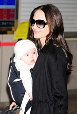 Анджелина Джоли