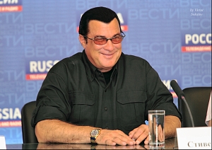 Стивен Сигал