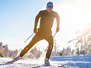 Лучший зимний спорт. Беговые лыжи: польза и правильная техника