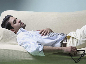 Почему появляется желание спать днем и как нехватка сна влияет на здоровье